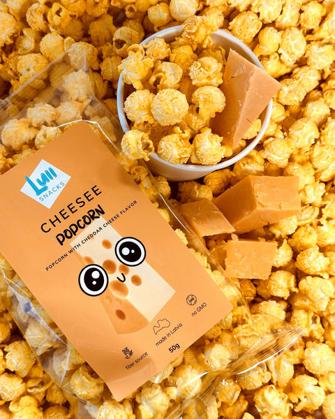 Cheesee popcorn with chedar flavour